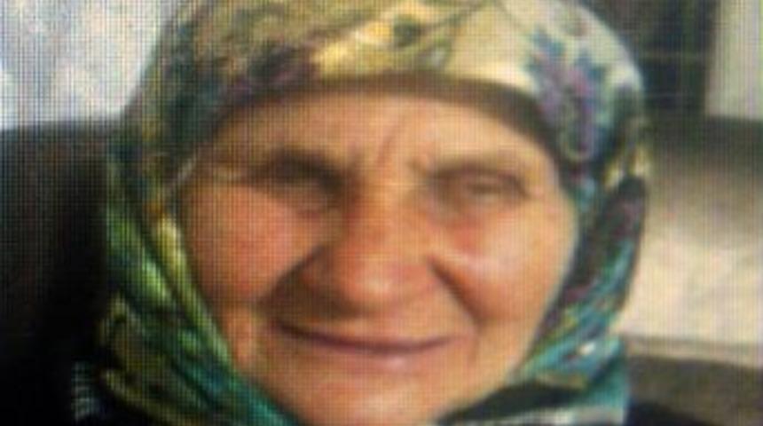 Yaşlı kadın bı&ccedil;aklanarak hayatını kaybetti