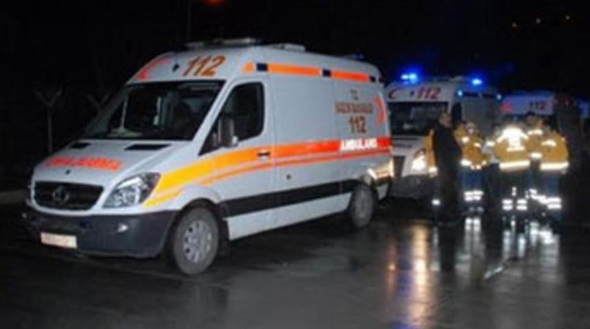 Askeri depoda patlama: 4 &ouml;l&uuml;