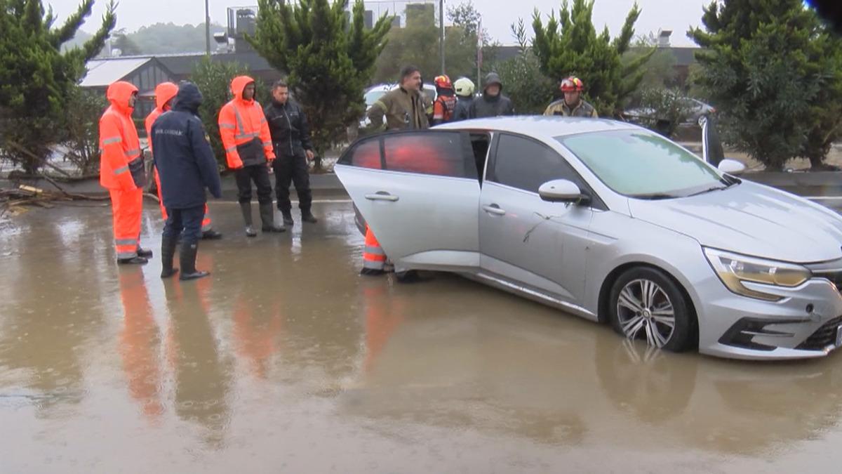 &Ouml;l&uuml;mle burun buruna:  Su boynuma kadar geldi, 20 dakika i&ccedil;inde kaldım  2