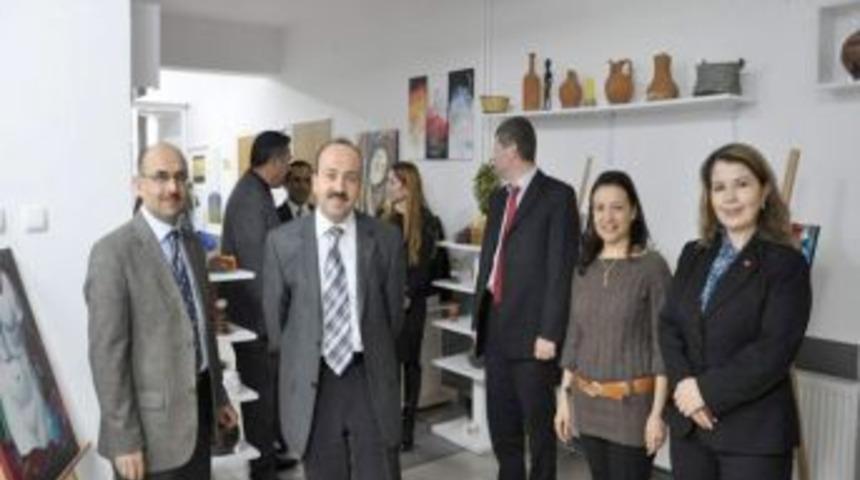 Atilla G&uuml;lsar: İşsizliğin en &ouml;nemli &ccedil;&ouml;z&uuml;m noktası meslek liseleri