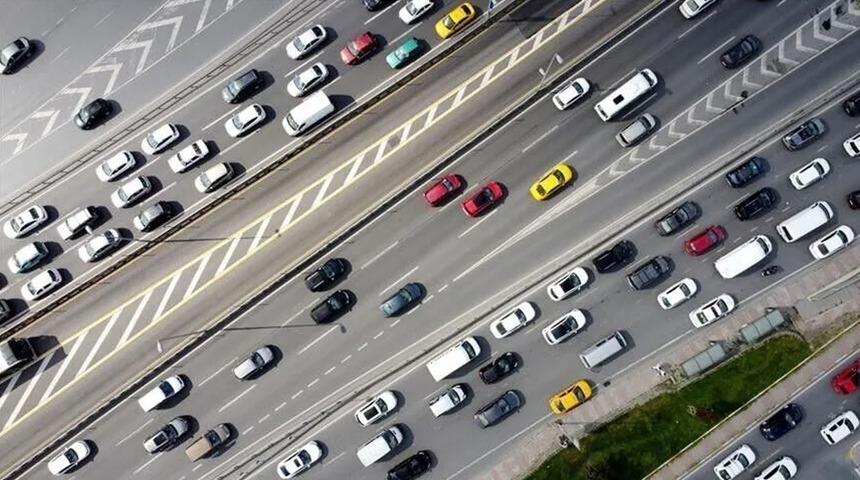 Trafiğe eyl&uuml;lde 161 bin 27 taşıtın kaydı yapıldı