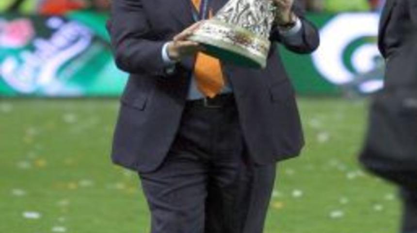 Mircea Lucescu: T&uuml;rkiye&rsquo;de başkanlar her zaman bir numara olmak istiyor