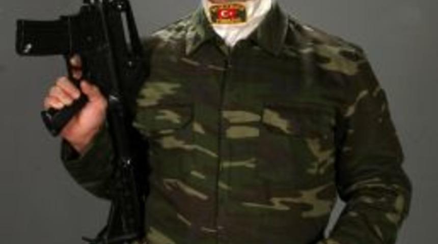 Bedelli i&ccedil;in Burdur'a gelenler, kamuflajla fotoğraf &ccedil;ektirip geri d&ouml;nd&uuml;