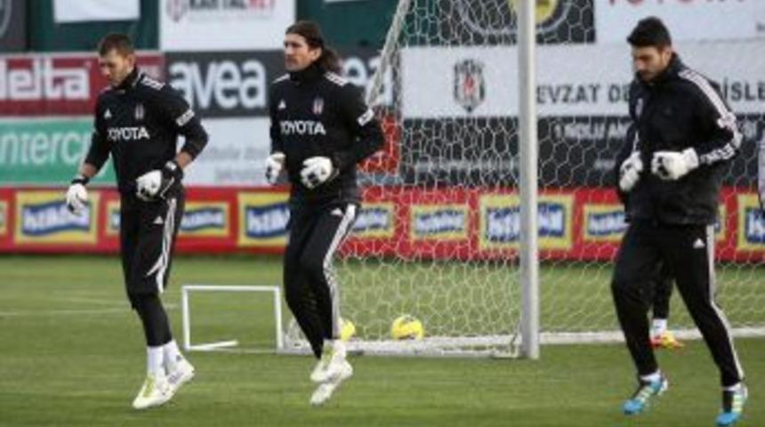 Beşiktaş'ta hazırlıklar s&uuml;r&uuml;yor