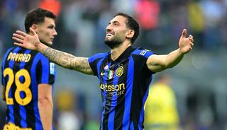 Fenerbah&ccedil;e orta saha transferinde ortalığı alev alev yakacak! Hakan &Ccedil;alhanoğlu yine masada