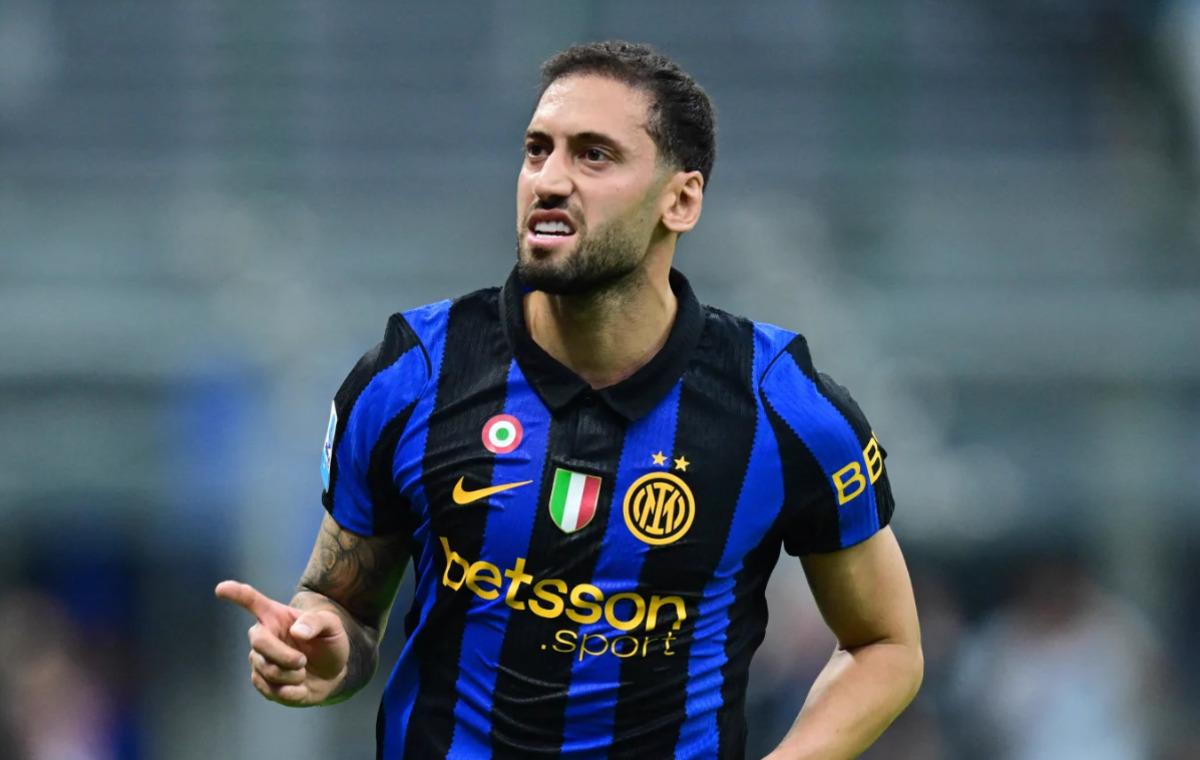 Fenerbahçe orta saha transferinde ortalığı alev alev yakacak! Hakan Çalhanoğlu yine masada 2