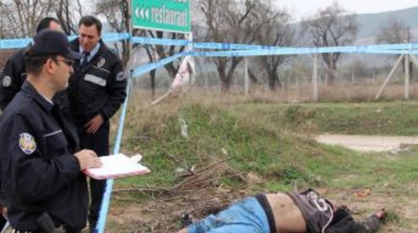 &Ccedil;&ouml;pl&uuml;kte &ouml;l&uuml; bulunan şahsın katil zanlıları yakalandı