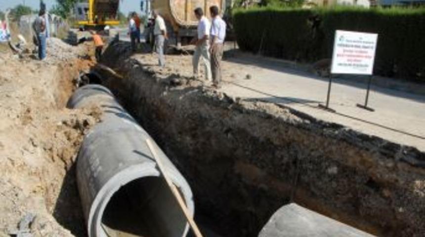 Tuzla&rsquo;da altyapı ve &uuml;styapı &ccedil;alışmaları devam ediyor