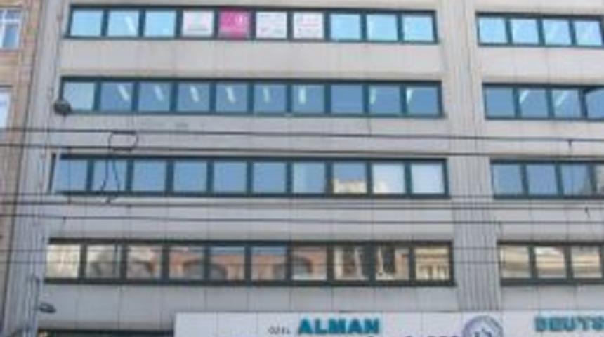 İstanbul&rsquo;daki Oyak G&uuml;venlik&rsquo;te de arama yapılıyor