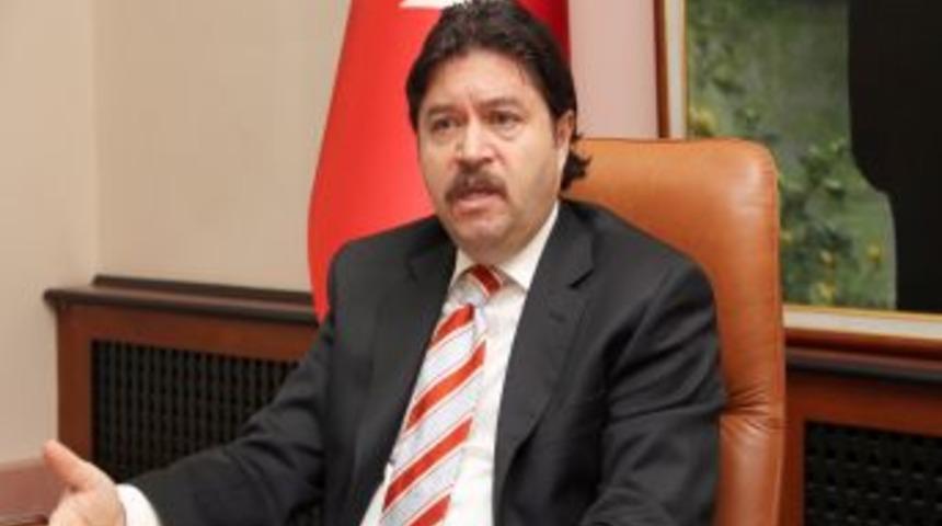 Muğla&rsquo;da sahipsiz k&ouml;pekler mobil klinikte kısırlaştırılacak