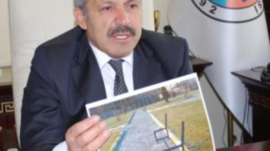 Başkan G&ouml;zen sitem etti