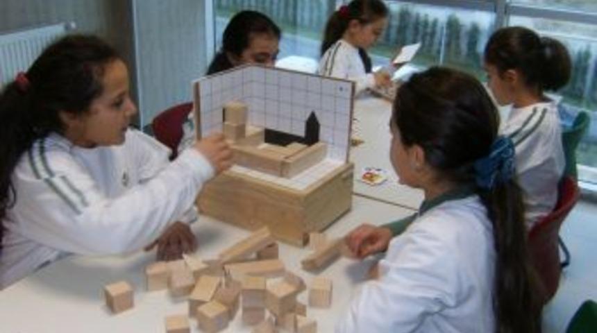 Bademli İlk&ouml;ğretim Okulu'nda zeka oyunlarıyla başarının artırılması ama&ccedil;lanıyor