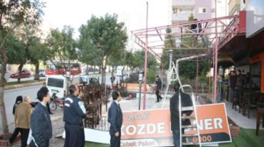 Zabıta kaldırım işgallerine izin vermiyor