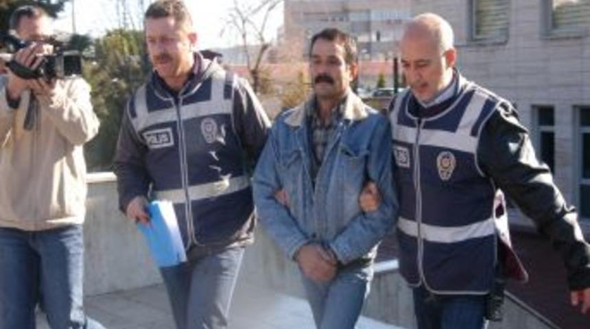 Hastane kuyruğundaki bı&ccedil;aklı saldırgan tutuklandı