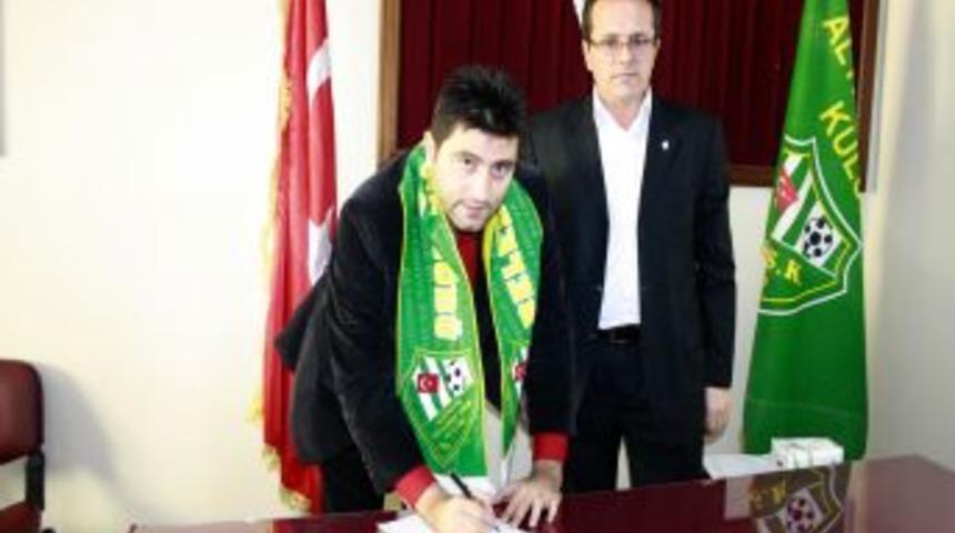 Bir zamanların gol kralı Okan Yılmaz, amat&ouml;r ligde m&uuml;cadele edecek