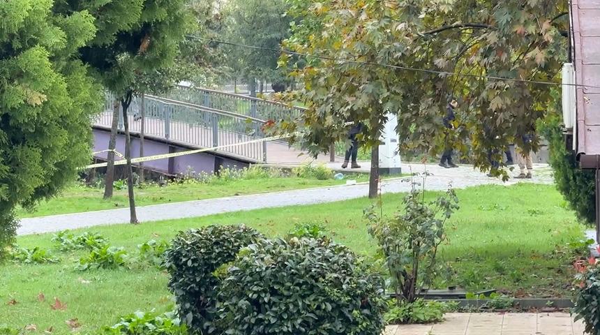 Kağıthane'de dere kenarında cansız beden bulundu!