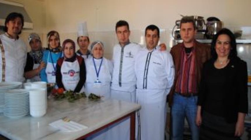 Kaymakam Bulgurlu: Sezon &ouml;ncesi 30 bin turizm &ccedil;alışanı eğitimden ge&ccedil;irilmeli