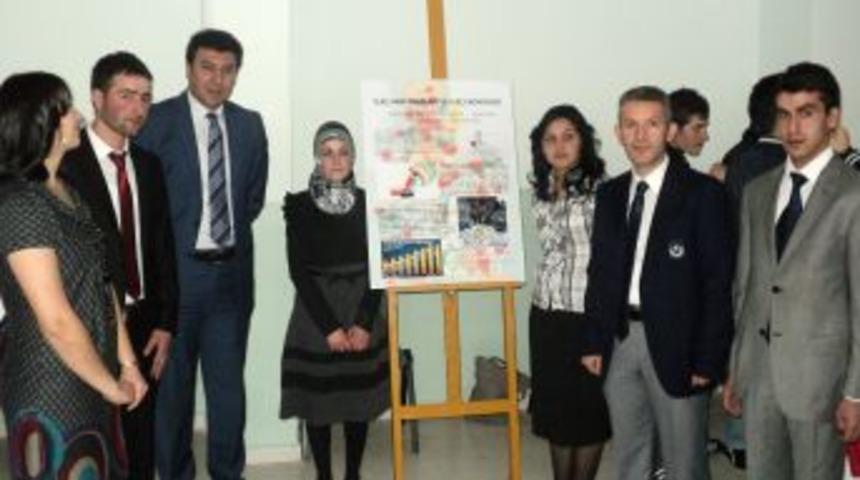 Bilimsel &ccedil;alışmalarını il&ccedil;e halkı ile paylaştılar