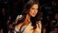 Sahne arkas�ndaki haz�rl��� sans�rs�z payla�t�
