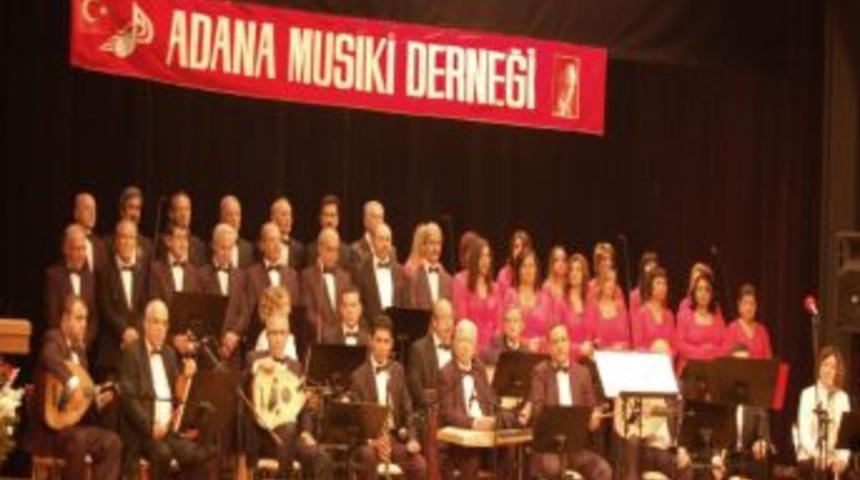 Adana Musiki Derneği yeni yılın ilk konserini verdi