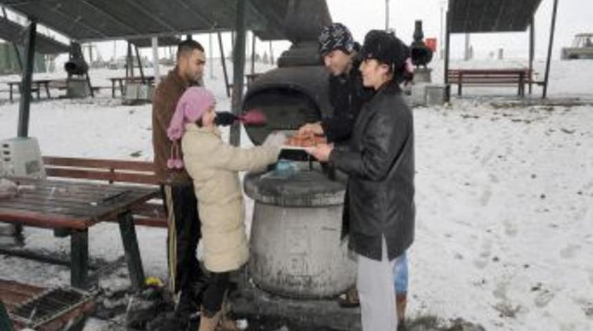 Başkent'te yeşil alan her ge&ccedil;en yıl artıyor
