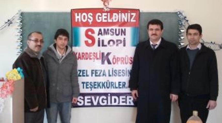 &Ouml;zel Feza Lisesi, Şırnak &ouml;ğrencileriyle kitap kardeşliği k&ouml;pr&uuml;s&uuml; kurdu