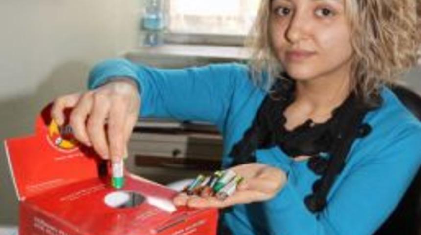 Aksaray&rsquo;da &ouml;ğrenciler ge&ccedil;en yıl 636 kilogram atık pil topladı