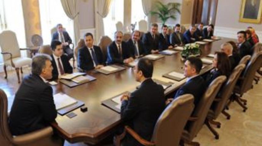 Ağrı protokol&uuml; K&ouml;şk'e &ccedil;ıktı