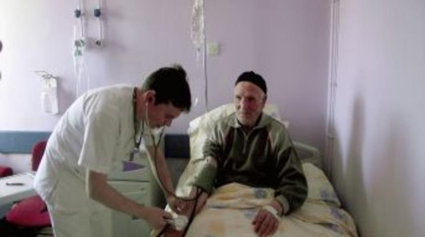 Bayburt'ta ilk kez omurilik t&uuml;moral kitle ameliyatı ger&ccedil;ekleştirildi