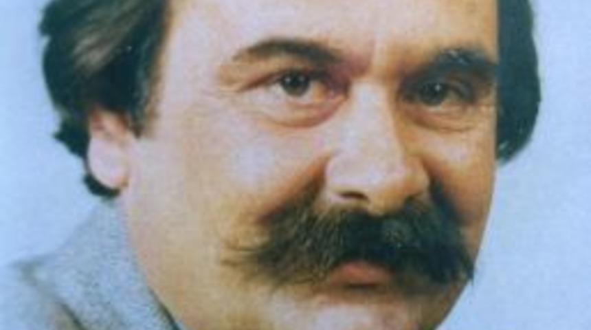 Tiyatro ve sinema sanat&ccedil;ısı Tuncer Sevi son yolculuğuna uğurlandı