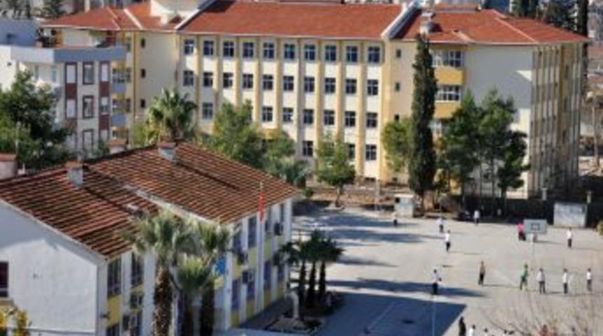 Antalya'da yarım kalan 5 okul yeniden ihaleye &ccedil;ıkarılacak