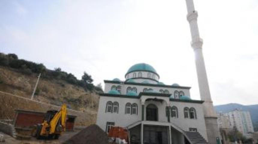 İzmir B&uuml;y&uuml;kşehir Belediyesi camilerin fiziki yapısını d&uuml;zenliyor