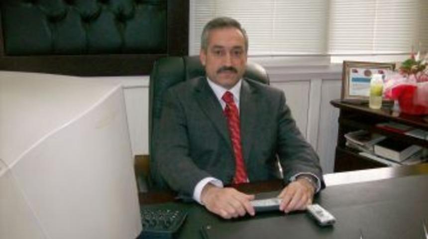 Ceyhan'da artan marketler bakkalların tepkisini &ccedil;ekiyor