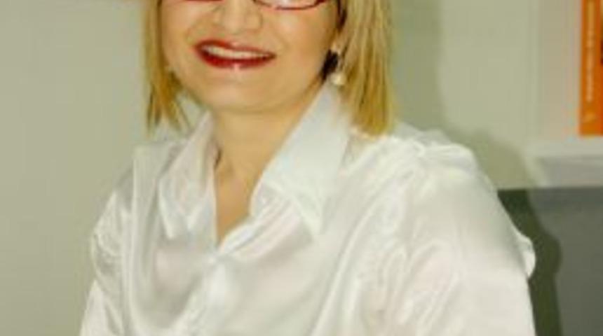 &lsquo;Masa başı&rsquo; işler hasta ediyor