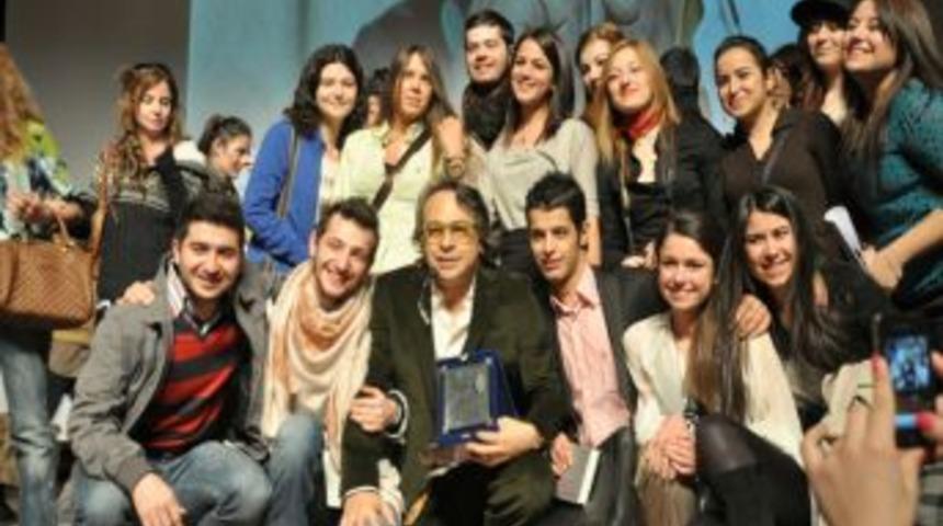 Terzi yamağı Barbaros Şansal: Moda vardır ama modacı diye bir meslek yoktur