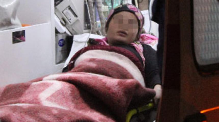 Hastaneye kaldırılan kız hamile &ccedil;ıktı