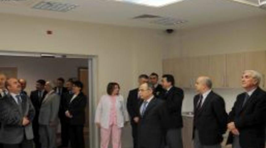 'Çocuk Acil Servisi' OMÜ'de hizmete açıldı