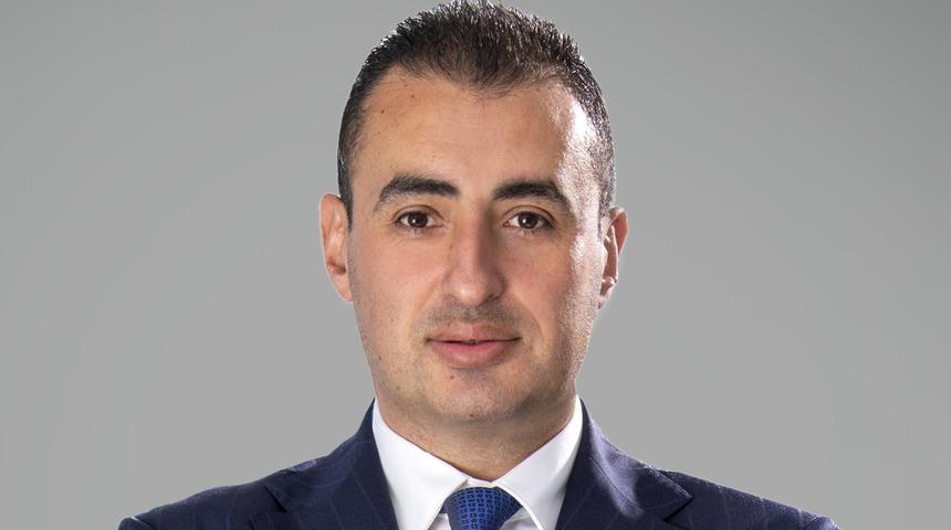  T&uuml;rkiye Sigorta ve T&uuml;rkiye Hayat Emeklilik Genel M&uuml;d&uuml;r&uuml; Taha &Ccedil;akmak istifa etti! Mal varlığına tedbir konuldu
