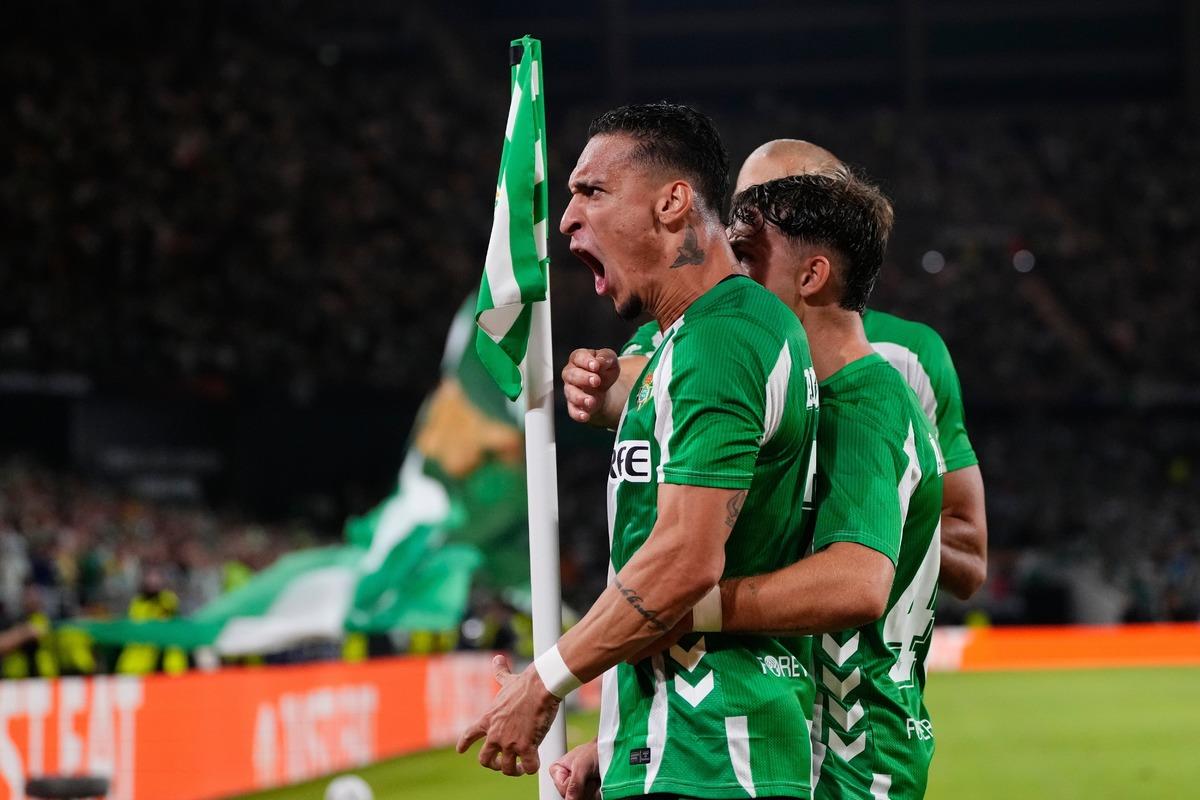 CANLI | Real Betis - Feyenoord Canlı Maç Anlatımı 4
