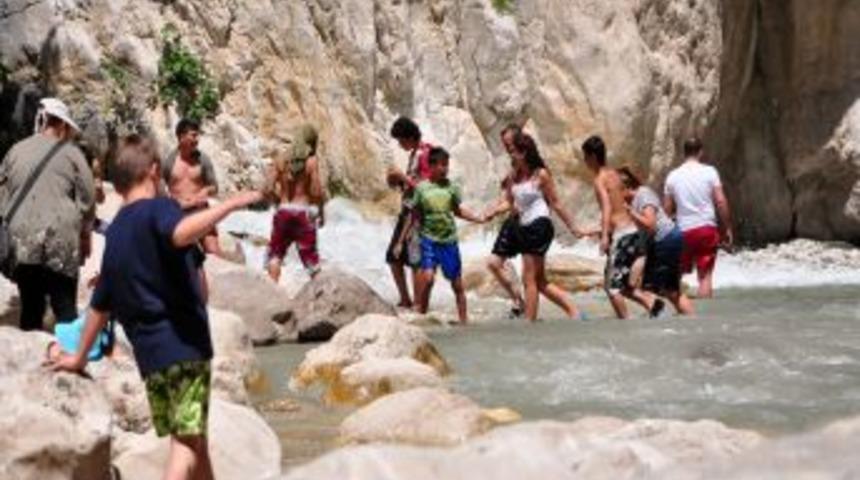 Saklıkent Kanyonu'nun işletme hakkı FETAB&rsquo;a devredildi