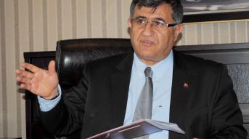 Manavgat'ta &ccedil;iftler, nikah &ouml;ncesi Evlilik Okulu'ndan belge alacak