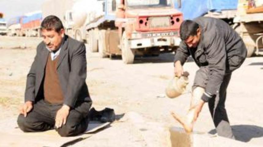 Habur Sınır Kapısı’nda kontak kapatma eylemi