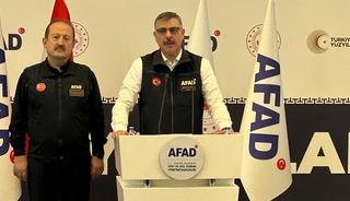 İ&ccedil;işleri Bakanı &Ccedil;ift&ccedil;i: "İstanbul'da 5, Kocaeli'de 1 kişi aranıyor"