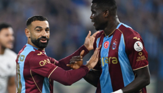 Trabzonspor'da sakatlık şoku! Yıldız isim oyuna devam edemedi
