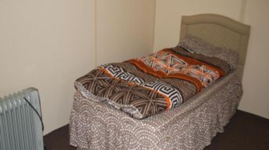 İş adamlarından depremzedelere dayalı d&ouml;şeli prefabrik ev