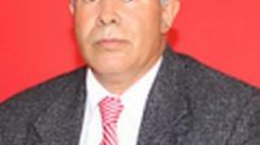 Şair Adnan Durdağı sigaraya savaş a&ccedil;tı