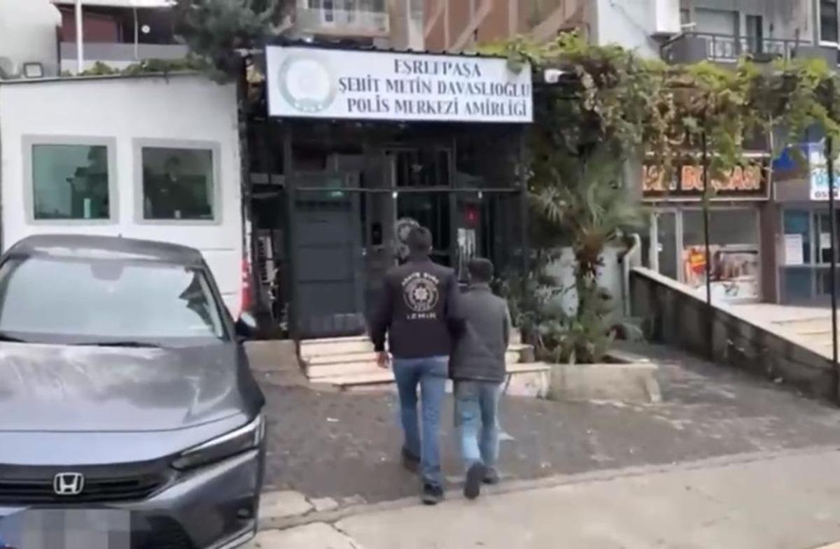 İzmir Emniyetinden şafak operasyonu: 164 ş&uuml;pheli yakalandı 1