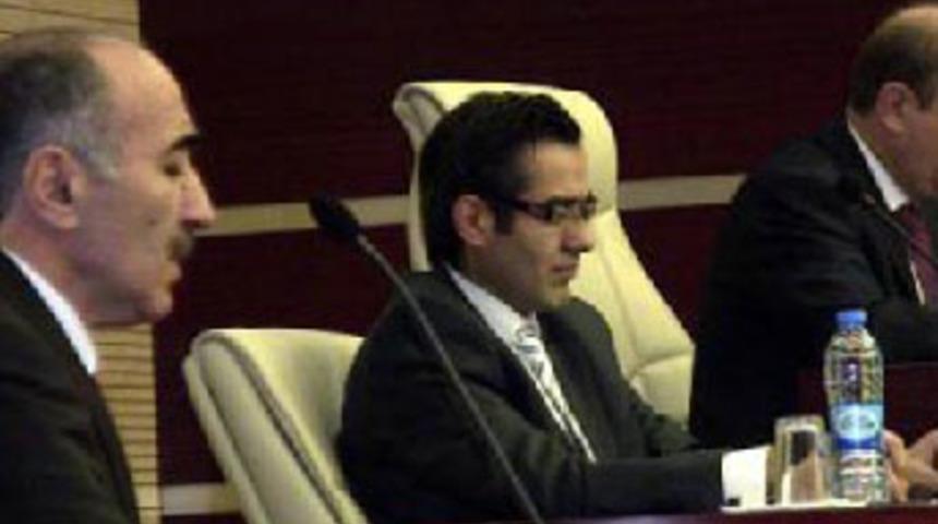 Yol isteyen k&ouml;yl&uuml;ye Vali'den şok yanıt