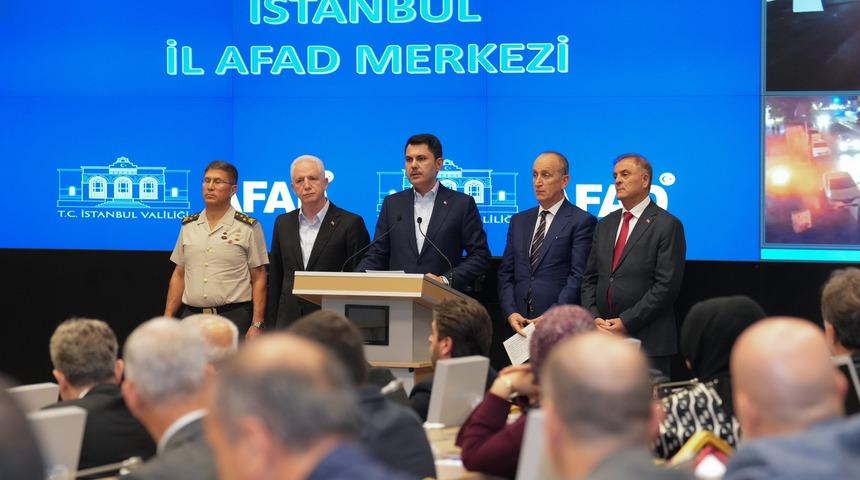 Bakan Kurum: "Ulaşımda Ey&uuml;psultan, Kemerburgaz ve Sarıyer&rsquo;de 6 g&uuml;zergah trafiğe kapatıldı"