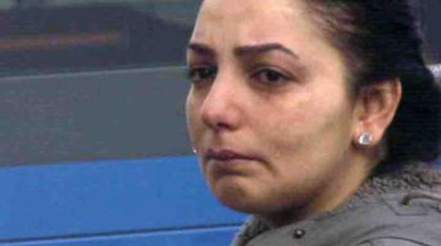 &Ccedil;alıştığı işyerinin yanışını g&ouml;zyaşları i&ccedil;erisinde izledi